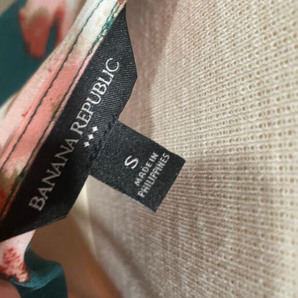 Banana Republic Green Layering Tank Size Small Office Work Business Casual - Picture 3 of 3